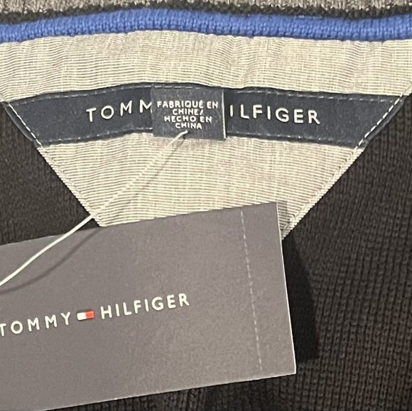 Tommy Hilfiger Warm Up Front Zip Jacket In Size XS  New With Tags! - Picture 9 of 11